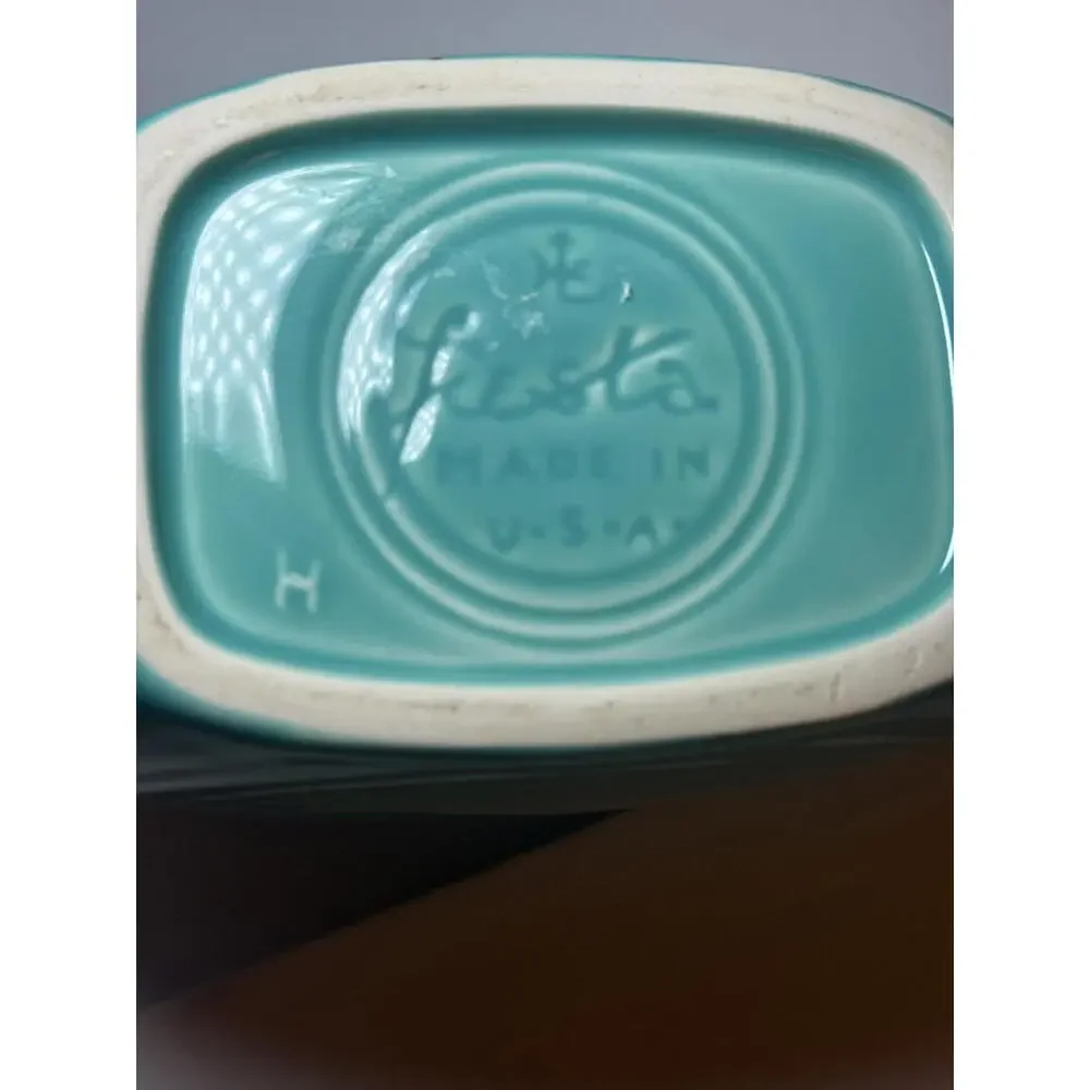 VINTAGE Fiestaware‎ Turquoise Juice Pitcher Retired 28 oz Small Disc Pitcher